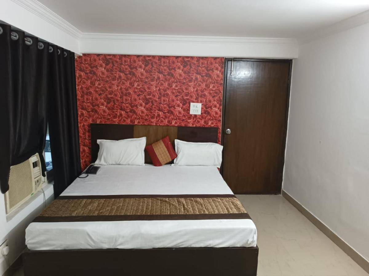 Hotel Airport Aditya Inn New Delhi Eksteriør billede