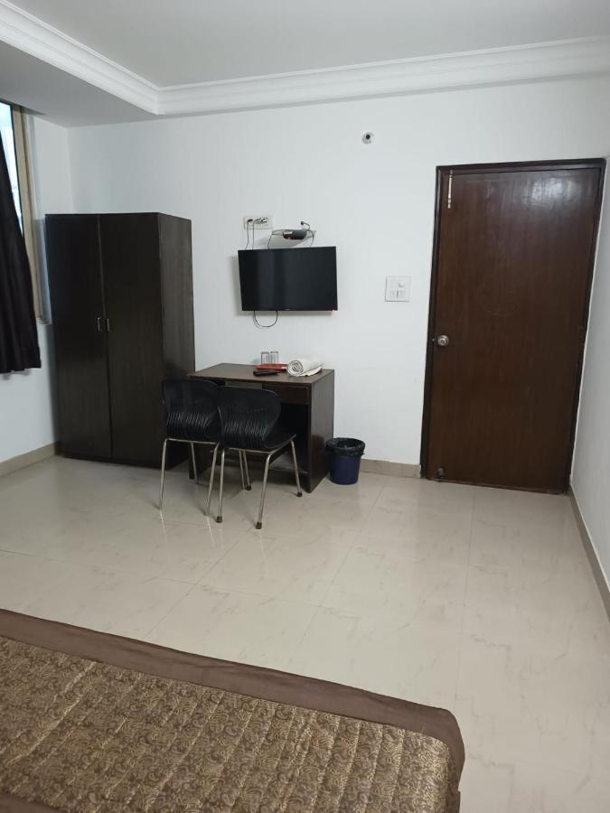 Hotel Airport Aditya Inn New Delhi Eksteriør billede