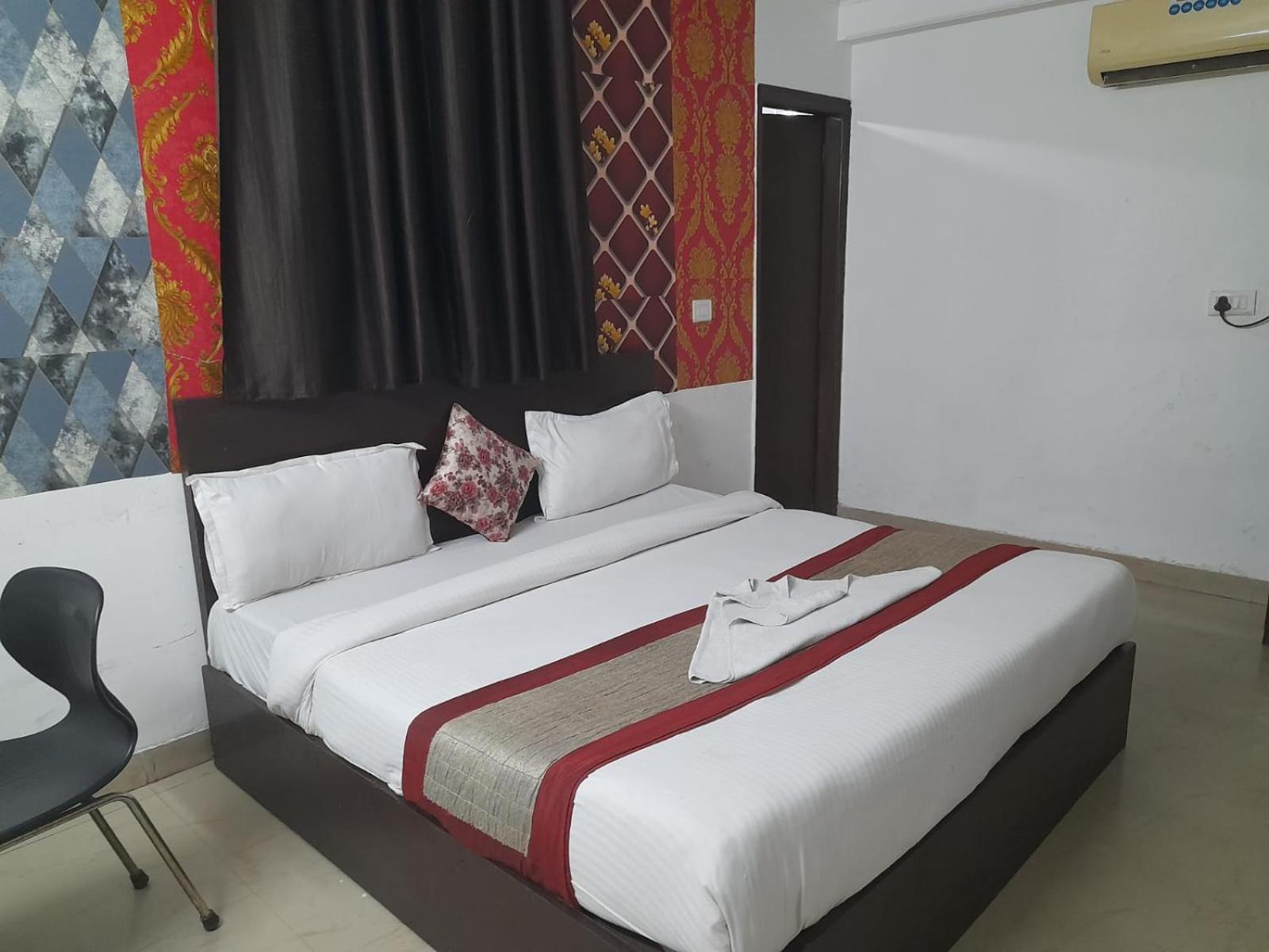 Hotel Airport Aditya Inn New Delhi Eksteriør billede
